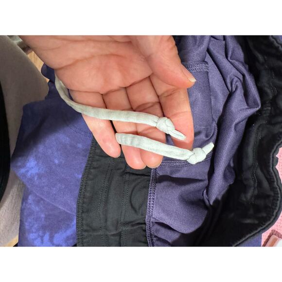 lululemon Men pace breaker‎ short 9 size M - Picture 3 of 7